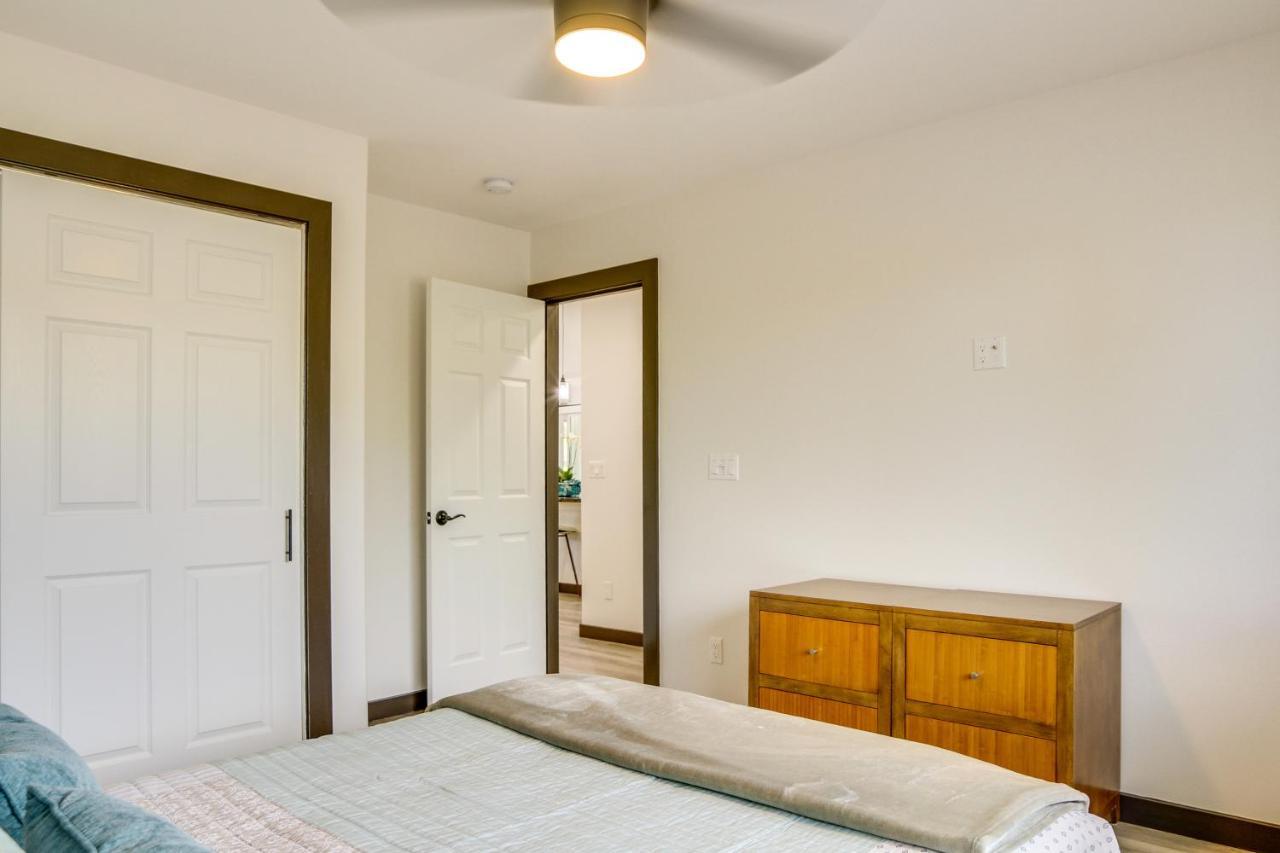 Keaau Getaway With Patio, 3 Mi To Shipman Beach! Экстерьер фото